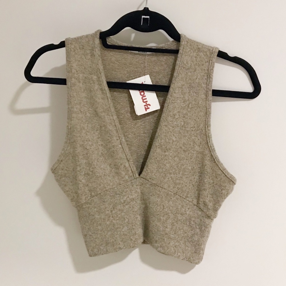 Oatmeal Deep-V Knit Crop Top